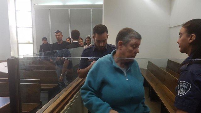 4.5 שנות מאסר לצילה גוטפריד (62) דרסה למוות את לאה חולדרוב אמא ל- 6 ילדים (49) ונמלטה עם רכבה ת”פ 3600-01-19